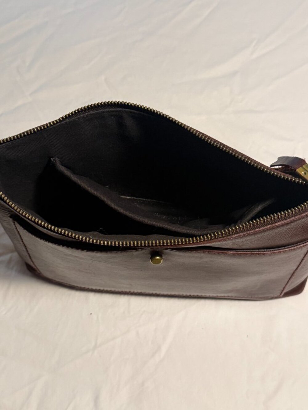 Madewell The Transport Shoulder Bag in Deep Burgendy - Picture 4 of 4